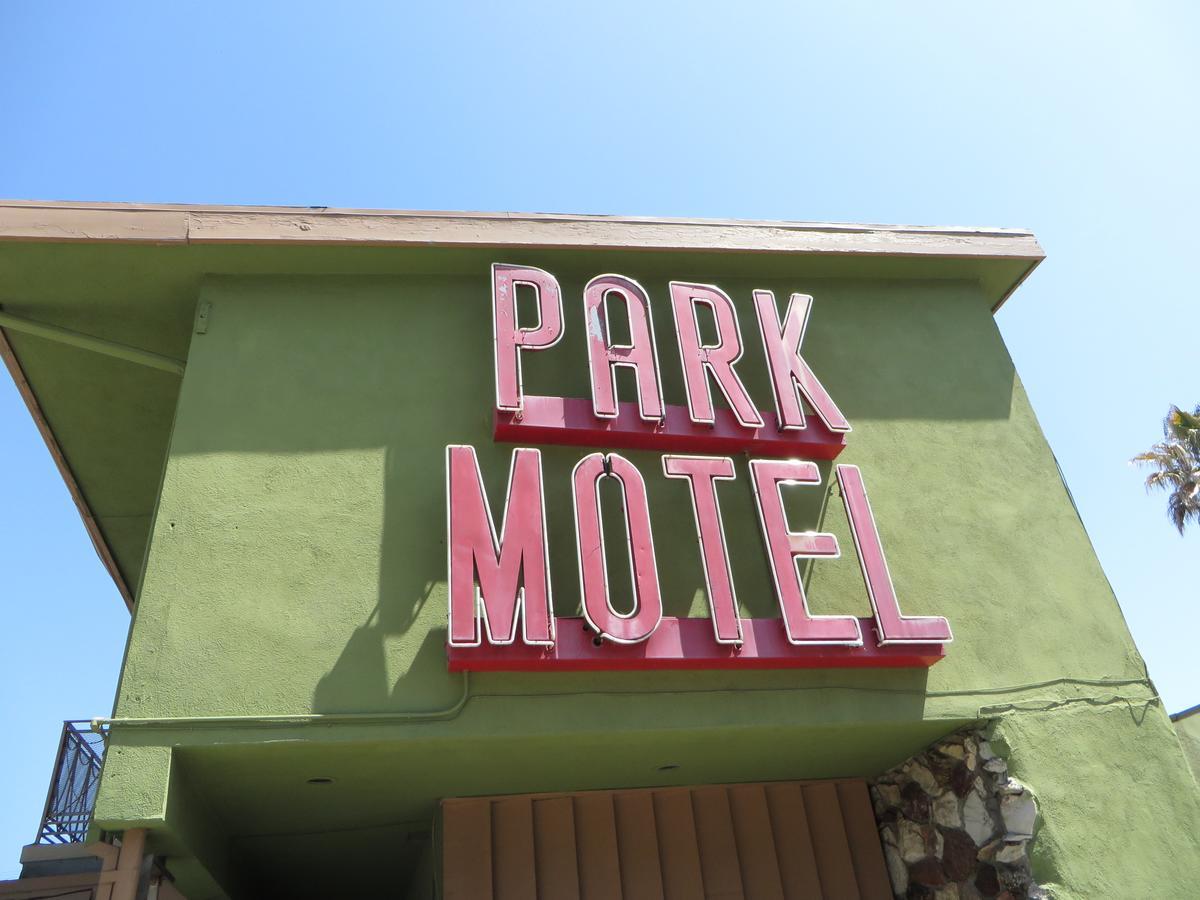 Park Motel Studio City Esterno foto